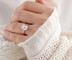 ¿En qué dedo llevar los anillos para potenciar tu intención?